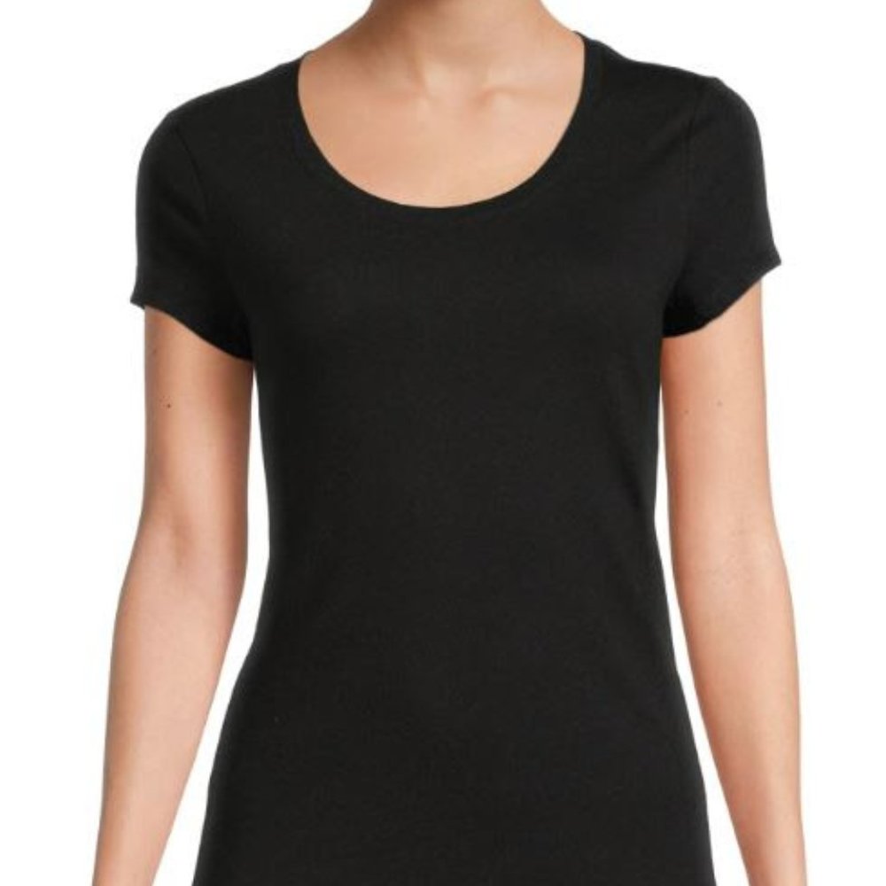 No Boundaries Scoop Neck Tee
